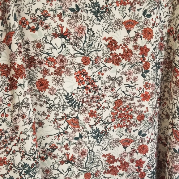 Reversible floral sleeveless blouse - Picture 4 of 6